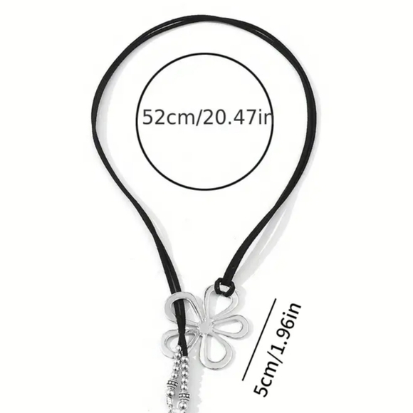 Retro Hollow Silver Flower Y Shaped Choker With Velvet Rope - Picture 2 of 2